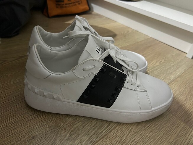 40 Beden Valentino sneakers