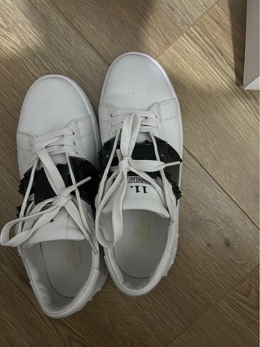 Valentino Valentino sneakers