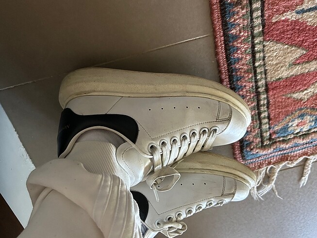 40 Beden beyaz Renk Alexander mcqueen