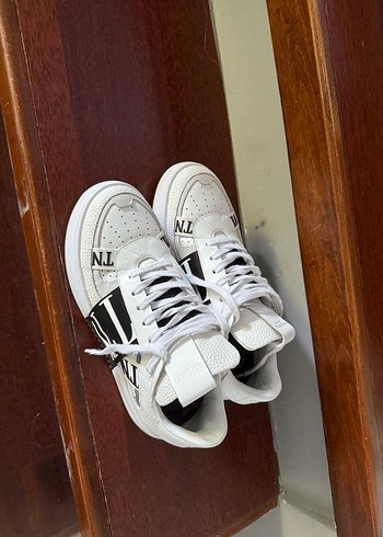 Valentino Beyaz Erkek Spor Ayakkabı Velcro Detaylı