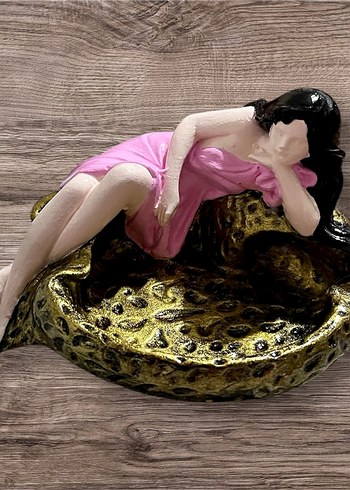 Kadın Figürlü küllük,Biblo - Görsel 2