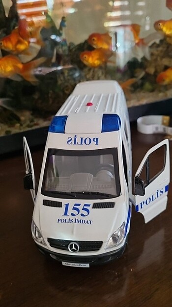  Polis minibüs