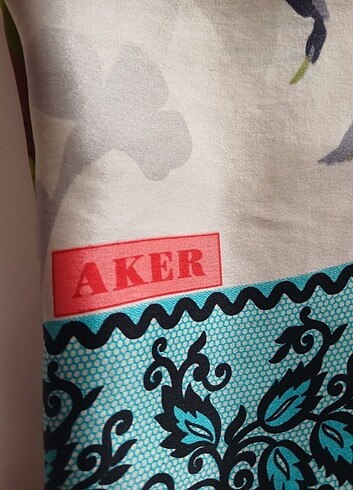 Aker AKER EŞARP 