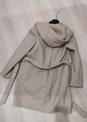 Zara Kapüşonlu Bej Kaban - Görsel 2