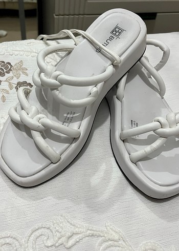 Beyaz Platform Topuklu Kadın Sandalet - Görsel 2