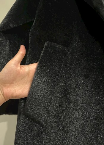 Siyah Kadife Kaban - Görsel 3