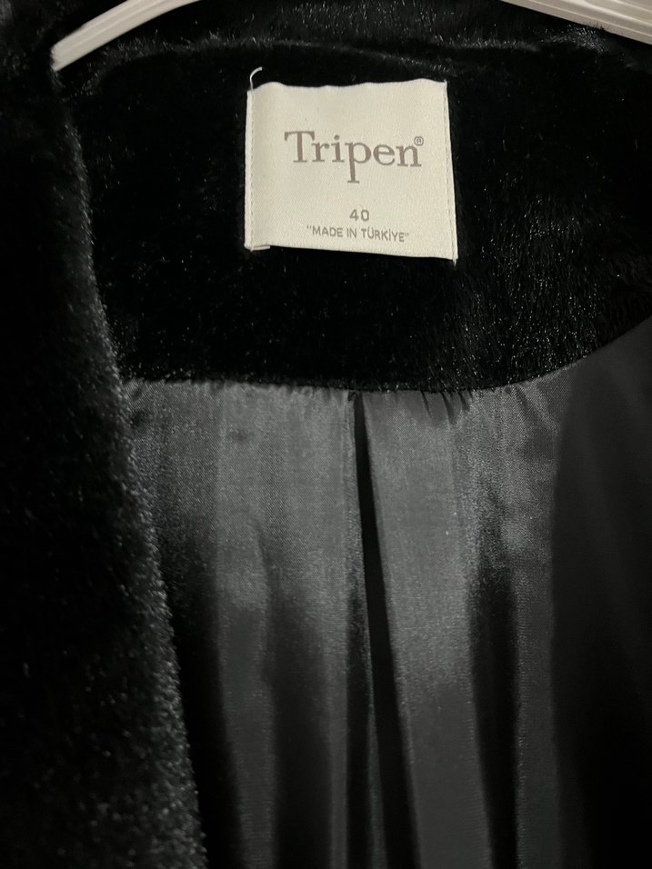Siyah Kadife Kaban - Görsel 4