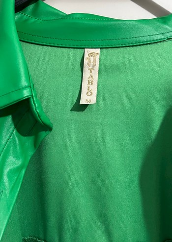 Düğmeli Uzun Yeşil Deri Kadın Ceket - Görsel 3