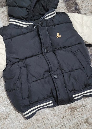 Kapüşonlu Krem Renk -Siyah Erkek Çocuk Mont - Görsel 2