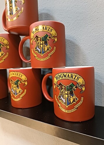 Diğer Harry Potter Hogwarts temalı Kupa bardak 