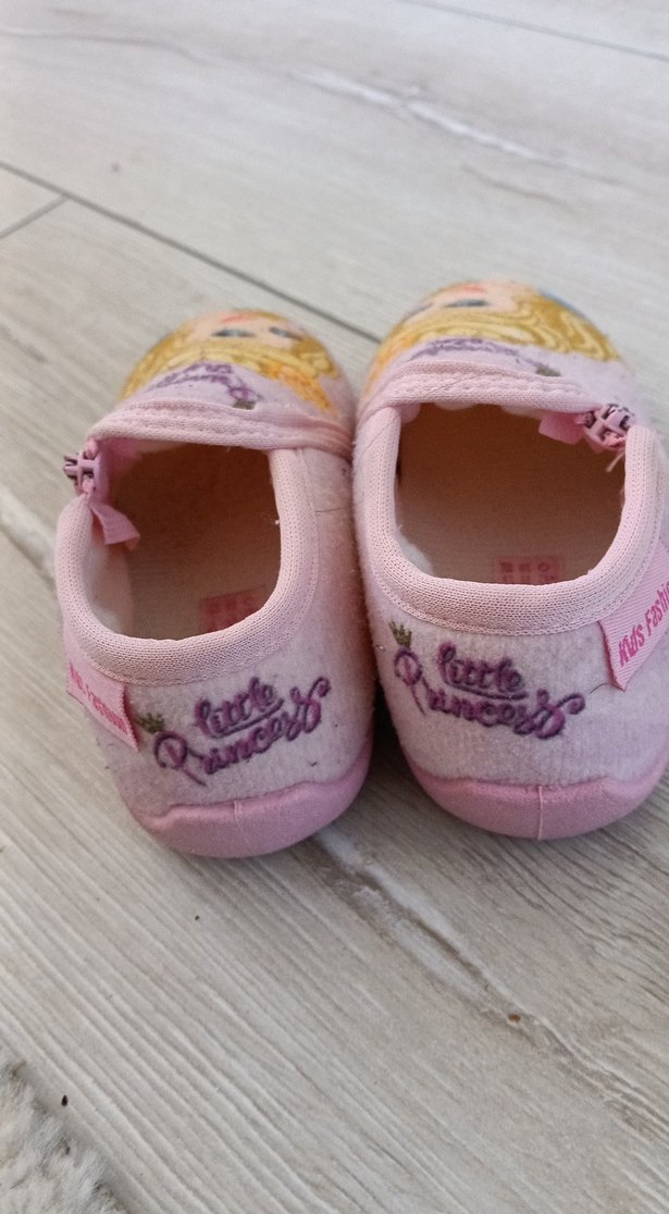 Kız Çocuk Pembe Baskılı Fermuarlı Ev Terliği - Görsel 3