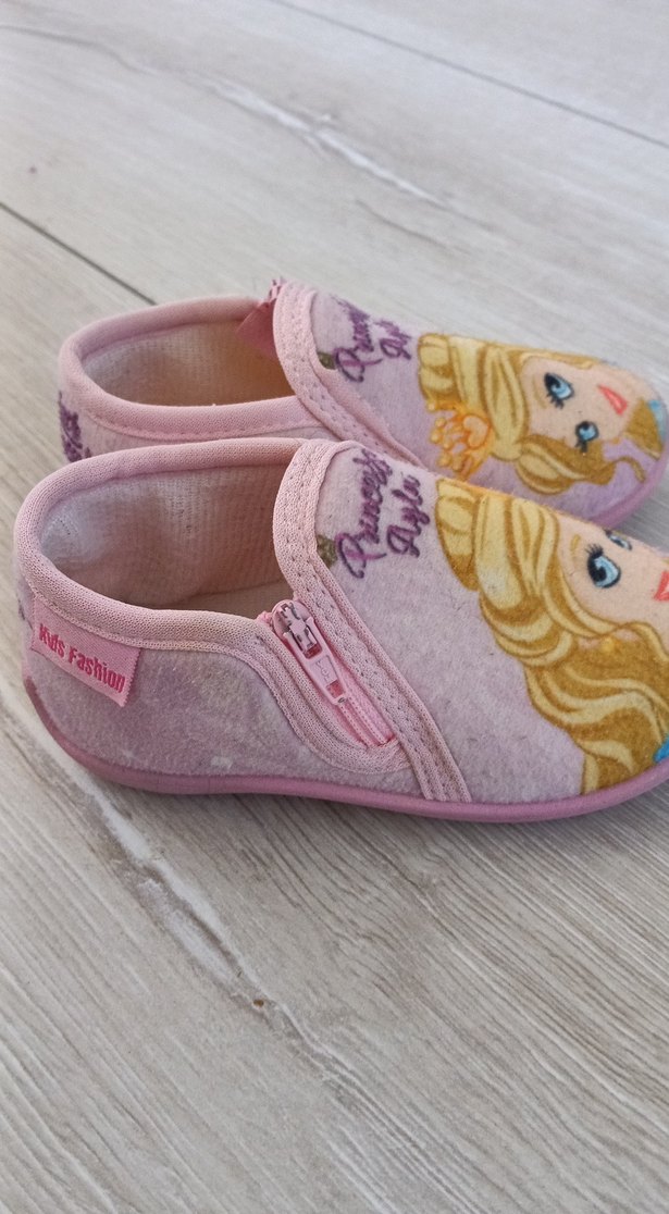 Kız Çocuk Pembe Baskılı Fermuarlı Ev Terliği - Görsel 2