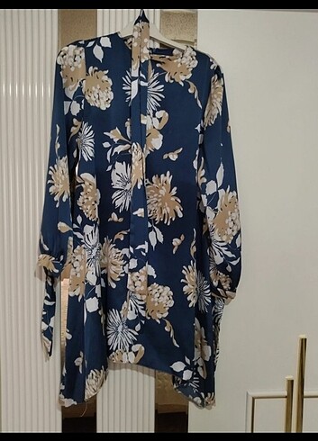 Saten tunik