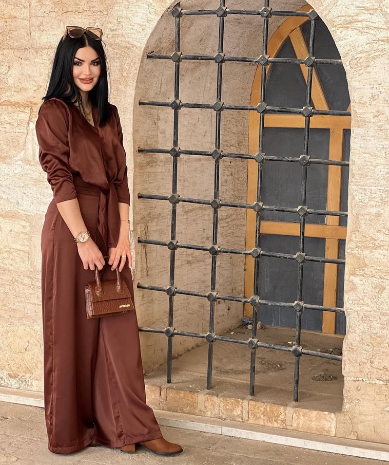 Kahverengi Kuşaklı Uzun Kadın Takım - Görsel 2