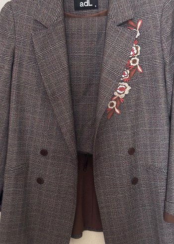 Markası adl etek ceket takım - Görsel 4