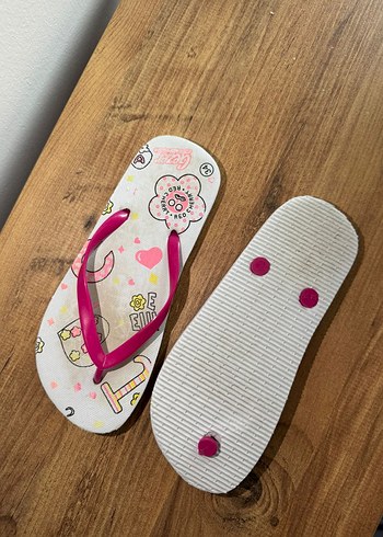 Renkli Baskılı cocuk Terlikleri gezer
