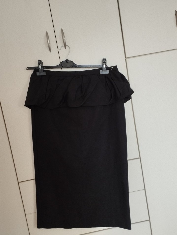 Drapeli Siyah Uzun Etek - Görsel 3