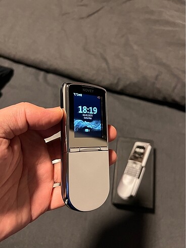 Nokia 8800 sirocco sıfır turkiye cihazi kapanmaz butun hatlarla 