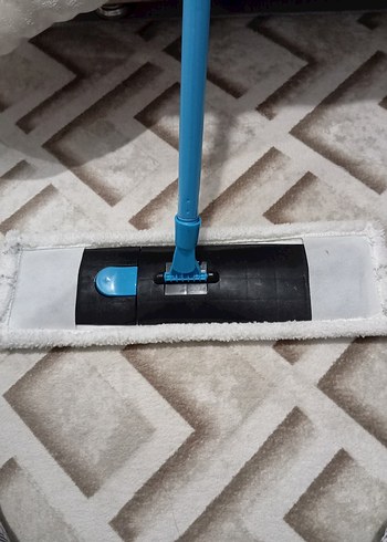 Diğer Mavi ve Gri Yere Temizleyici Mop