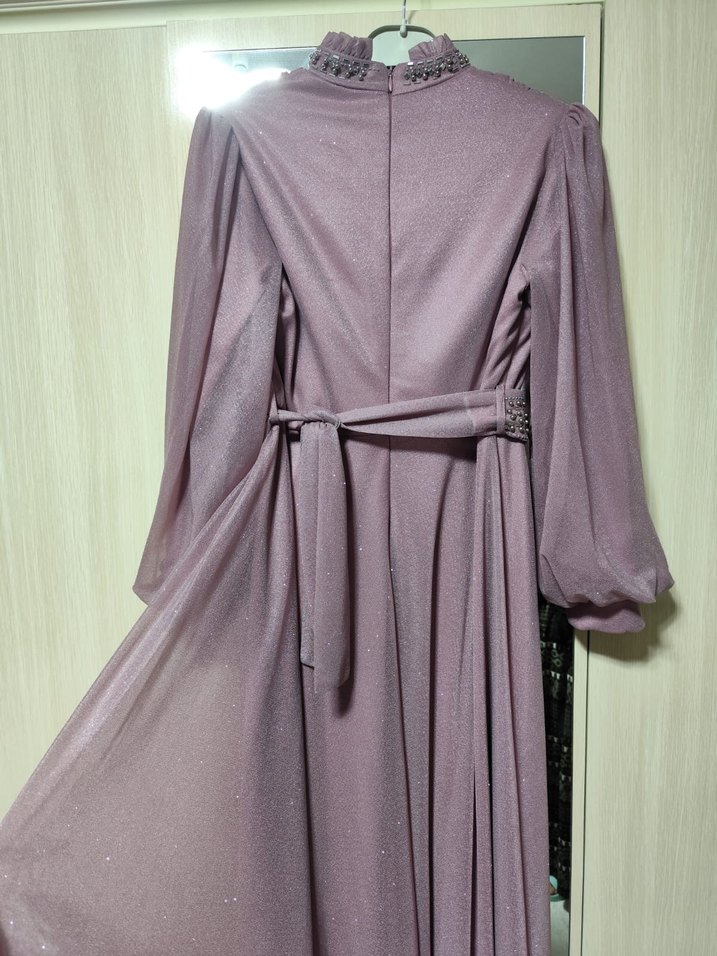 Mor Uzun Kollu Drapeli Abiye Elbise - Görsel 4