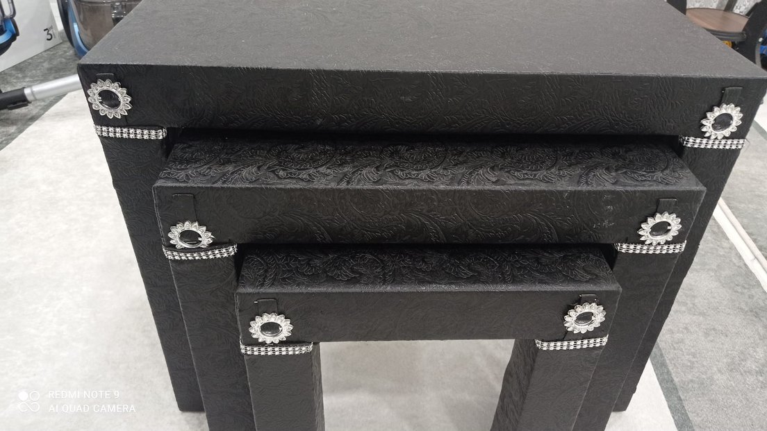 Koyu Siyah desenli 3 lu sehpa - Görsel 2