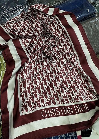 Dior vual ipek şal