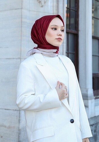 Beden Hint ipek monogram eşarp