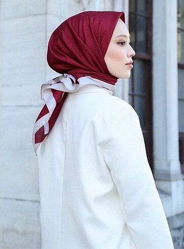 Beden bordo Renk Hint ipek monogram eşarp