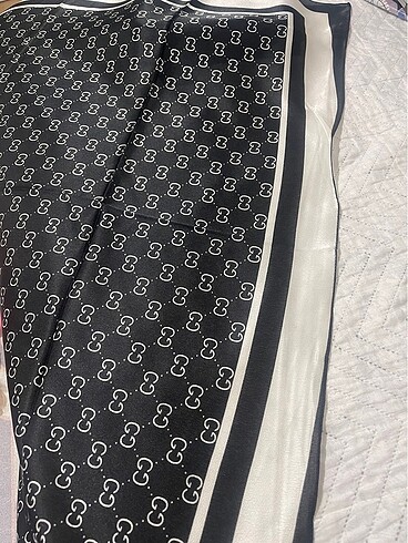 Beden çeşitli Renk Gucci vual eşarp