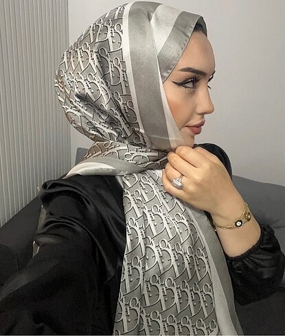 Dior vual ipek şal