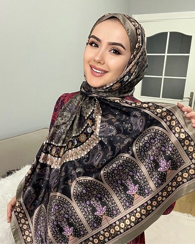 Belinda desenli şal