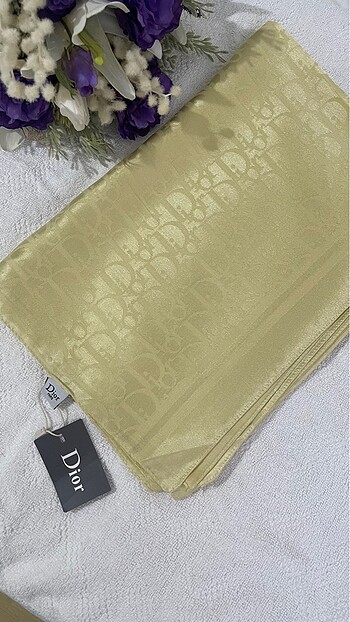 Dior jakar şal