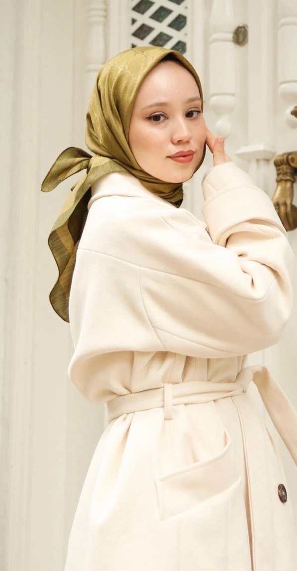 Hint ipek monogram eşarp - Görsel 4