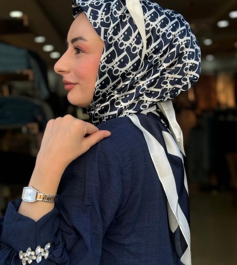 Dior vual ipek eşarp - Görsel 3