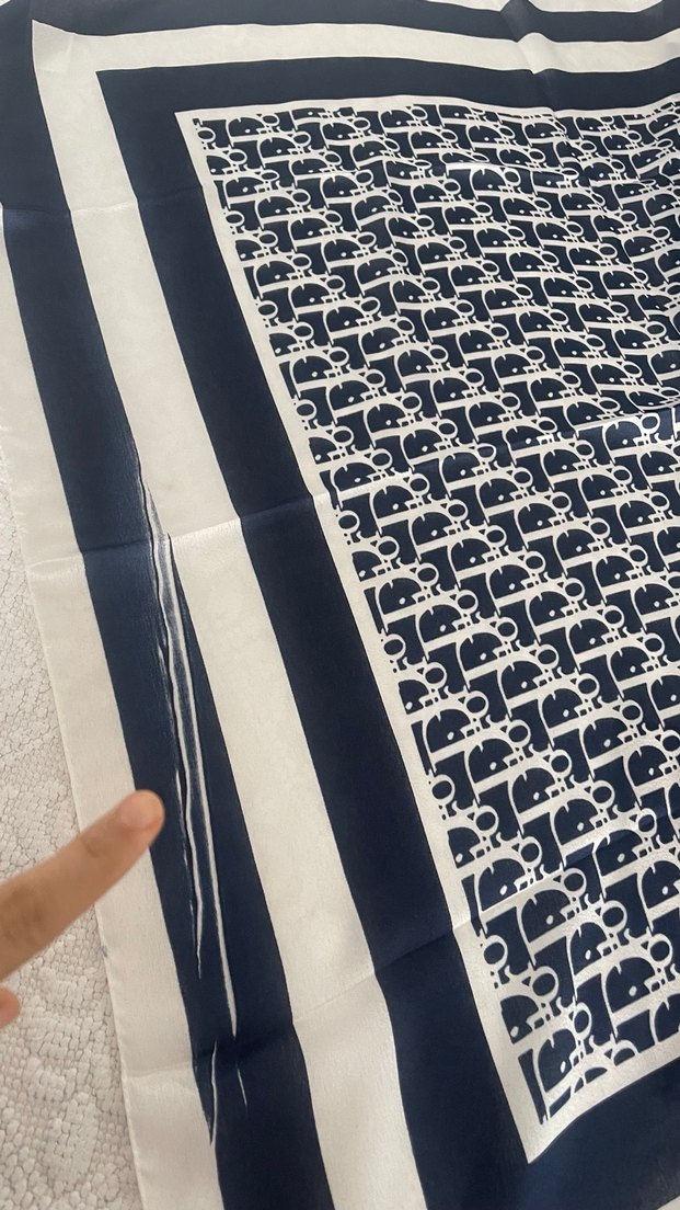 Dior vual ipek eşarp - Görsel 5