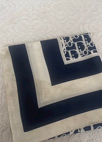 Dior vual ipek eşarp - Görsel 8