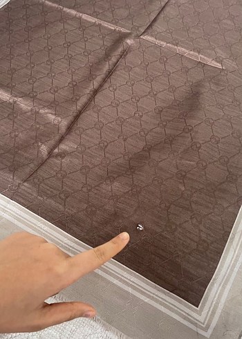 Hint ipek monogram şal - Görsel 5