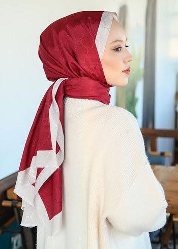 Hint ipek monogram şal