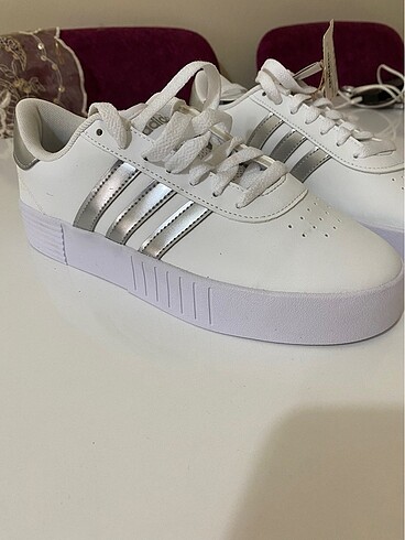 Adidas Spor ayakkabı