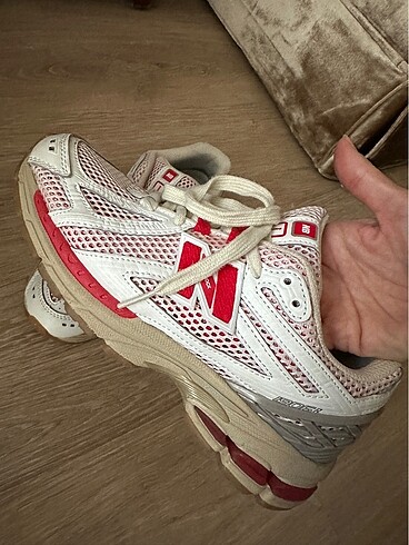 New balance 1906R White Red