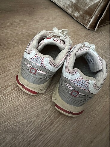 38 Beden beyaz Renk New balance 1906R White Red