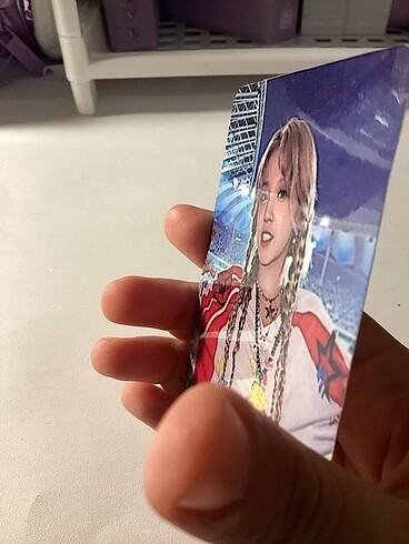  Beden Yuqi Photocard