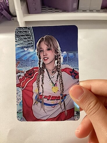Yuqi Photocard