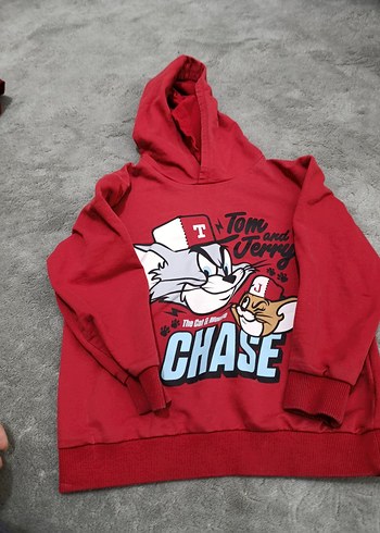 Tom ve Jerry Baskılı Kırmızı Kapüşonlu Sweatshirt