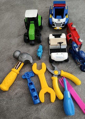 Renkli Oyuncak Araç ve Tamir Seti - Görsel 2