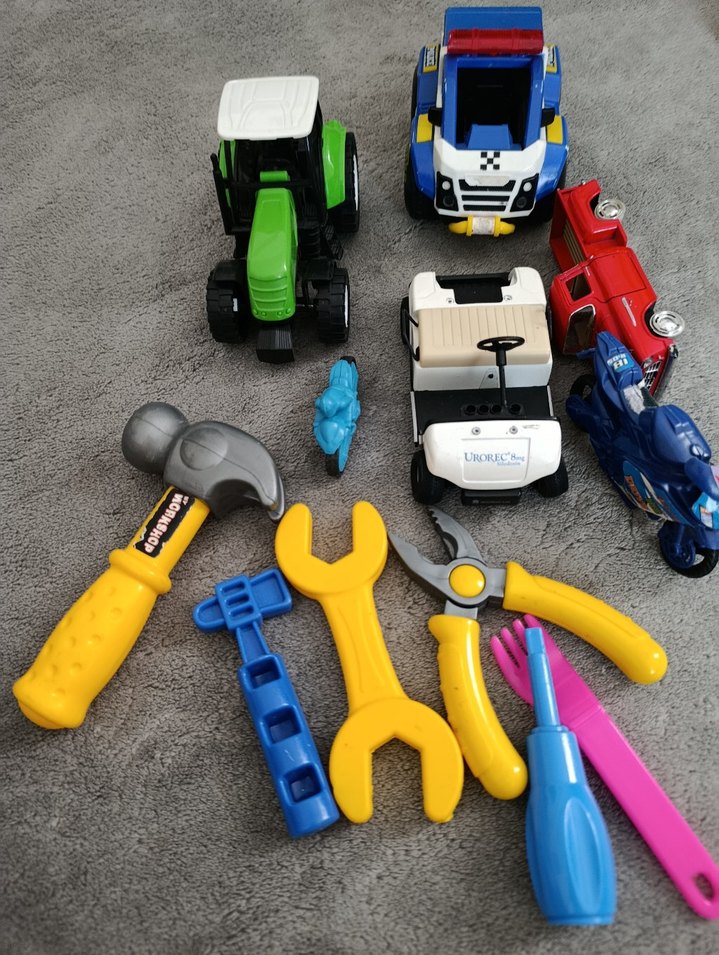 Renkli Oyuncak Araç ve Tamir Seti - Görsel 2
