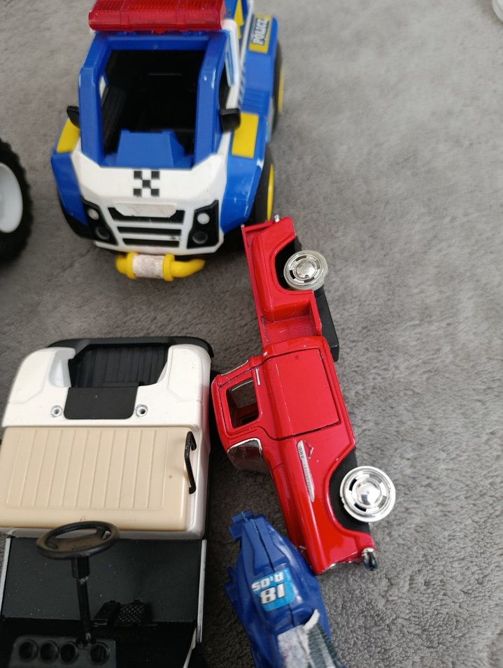 Renkli Oyuncak Araç ve Tamir Seti - Görsel 3