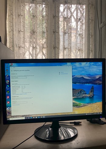 Samsung Ls22D300 22 inç 60 hz monitör - Görsel 2