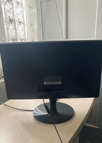 Samsung Ls22D300 22 inç 60 hz monitör - Görsel 5
