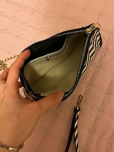 Siyah beyaz çanta - Görsel 5